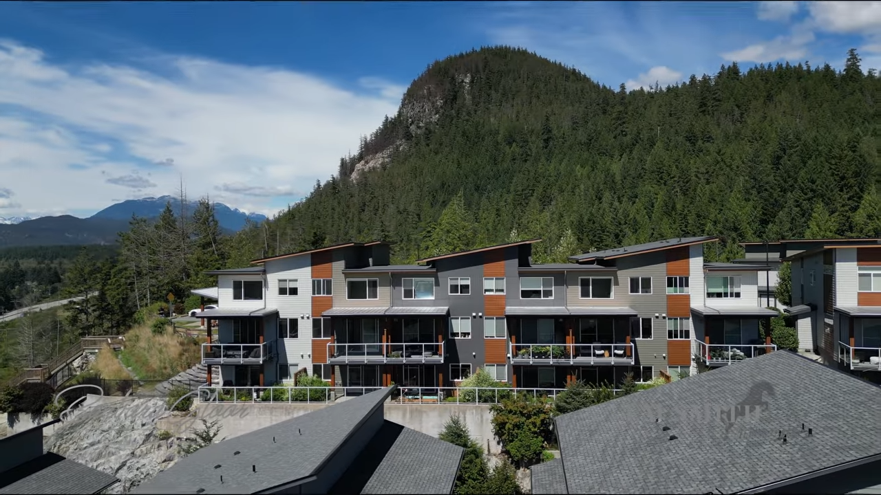 Featured Property: 5 – 41365 Skyridge Place, Squamish